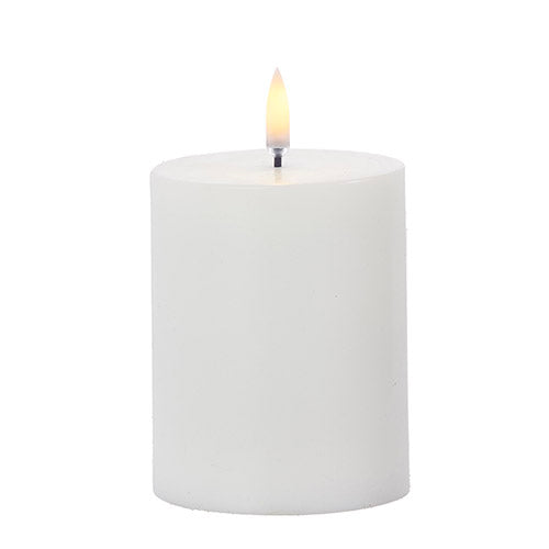 Uyuni White Pillar Candle