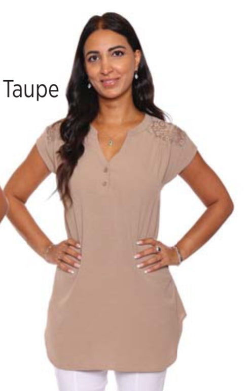 V-Neck T-Shirt W/Mesh Sleeve