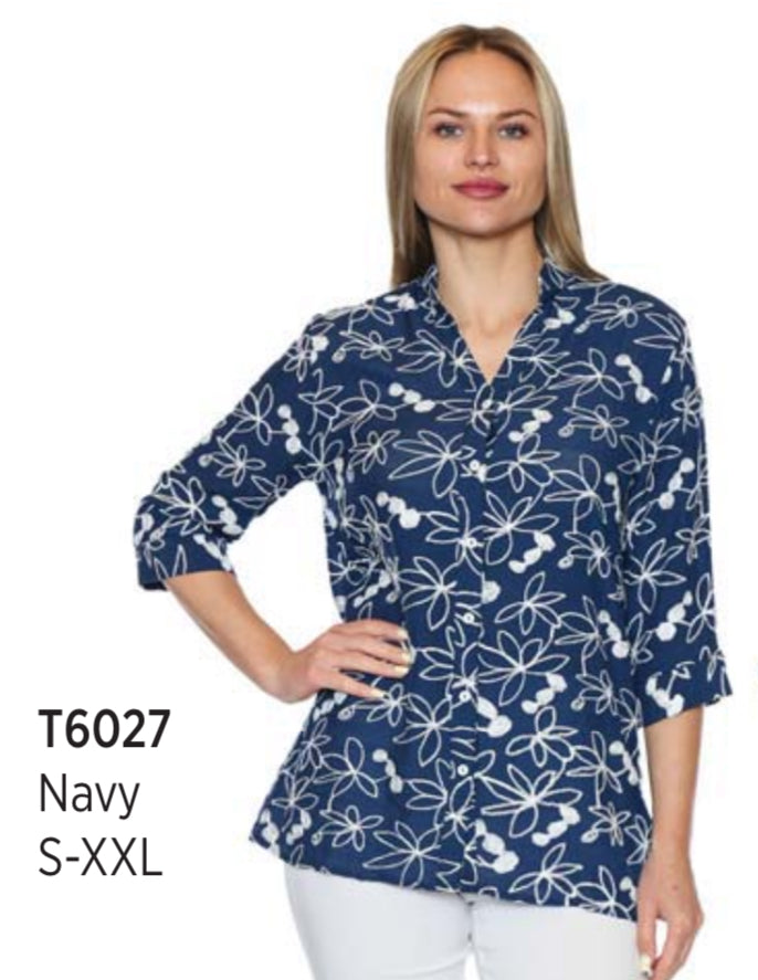 Patterned 3/4 Sleeve Blouse