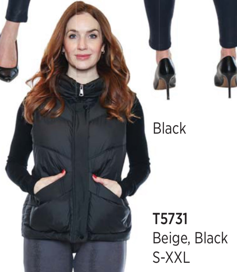 Short Zip Up Puffer Vest