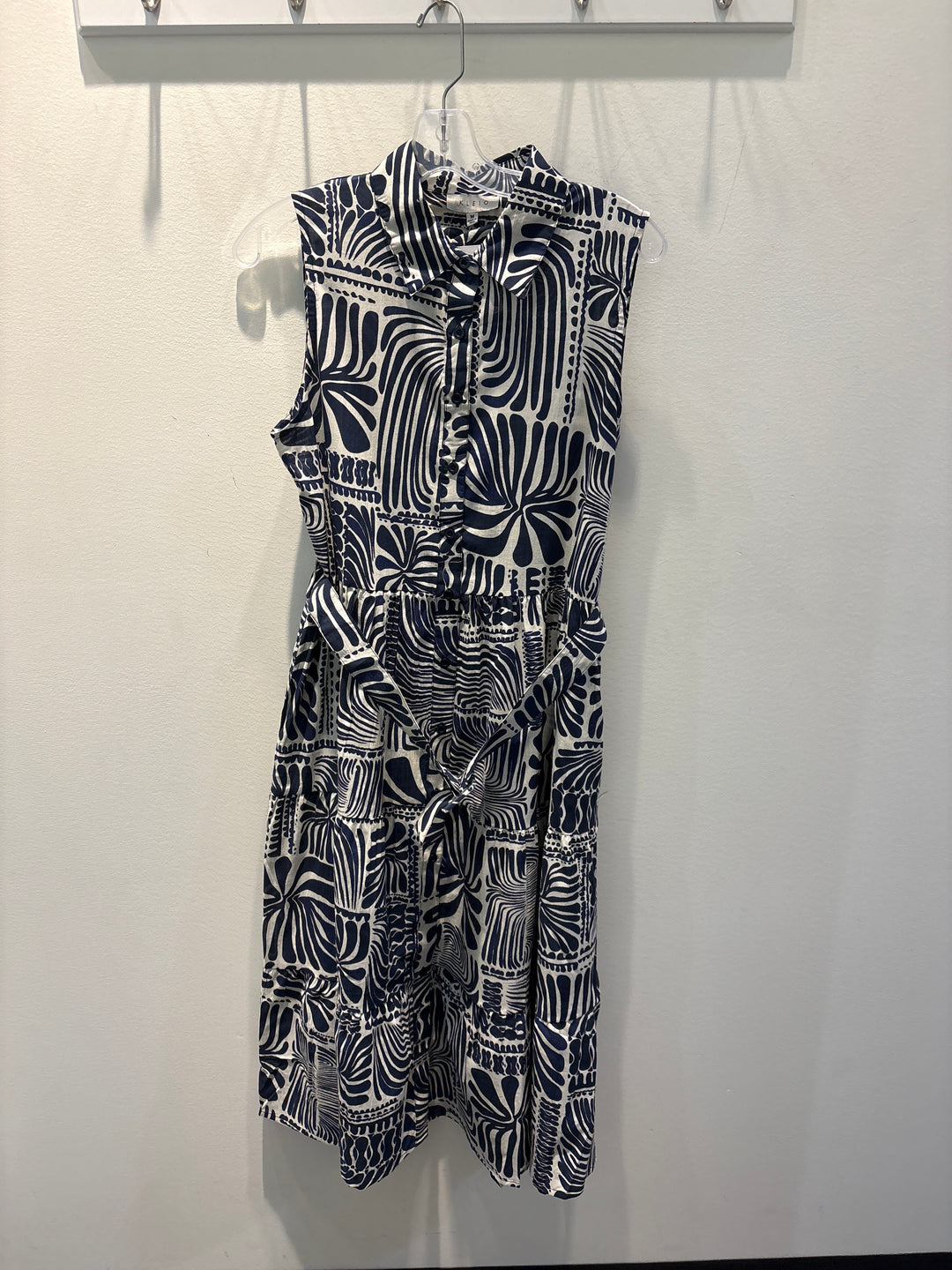 Patterned Sleeveless Dress W/Belt