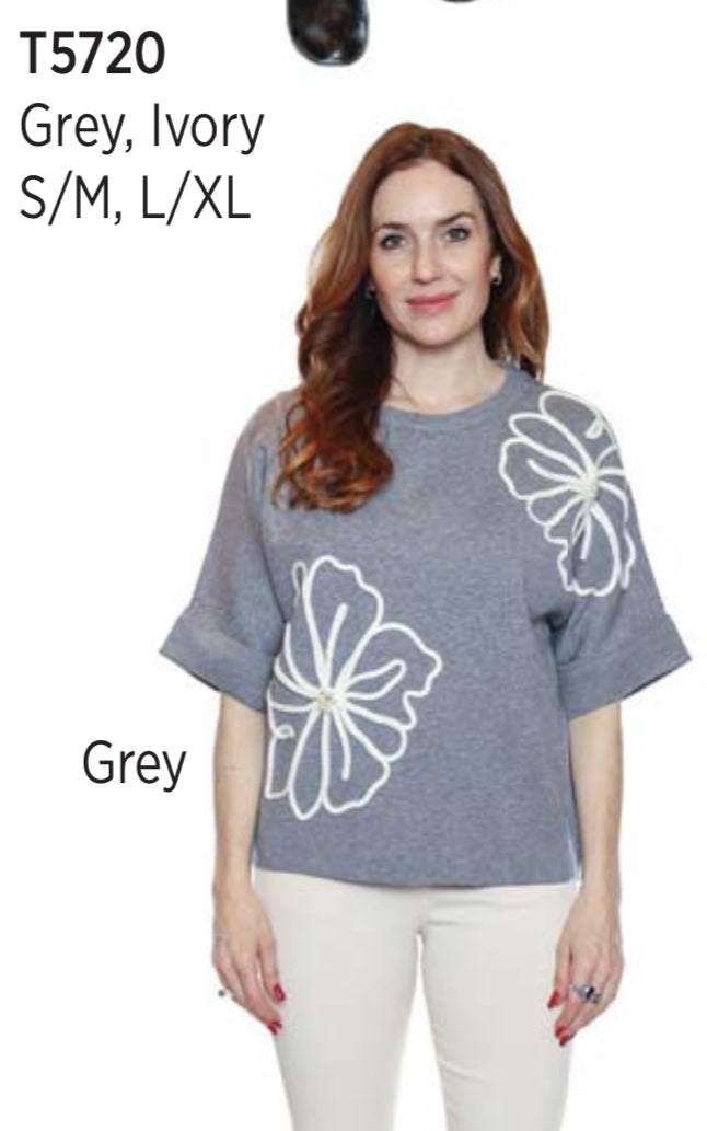 Knit 3/4 Sleeve Flower Sweater