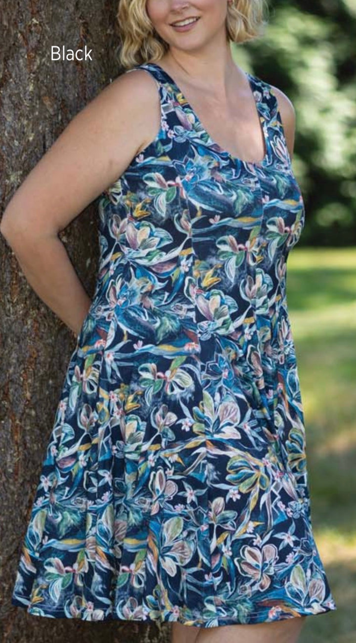 Sleeveless Form Fitting Dress