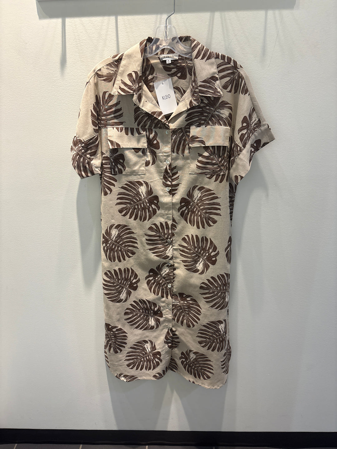 Palm Patterned Collared Dress