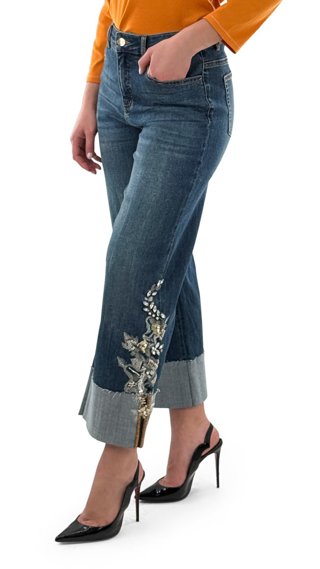 Cropped Embroidered Denim Pant