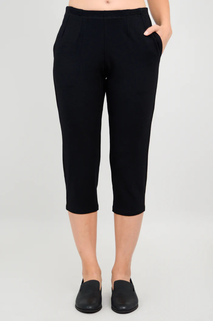 Susan Black Bamboo Capri