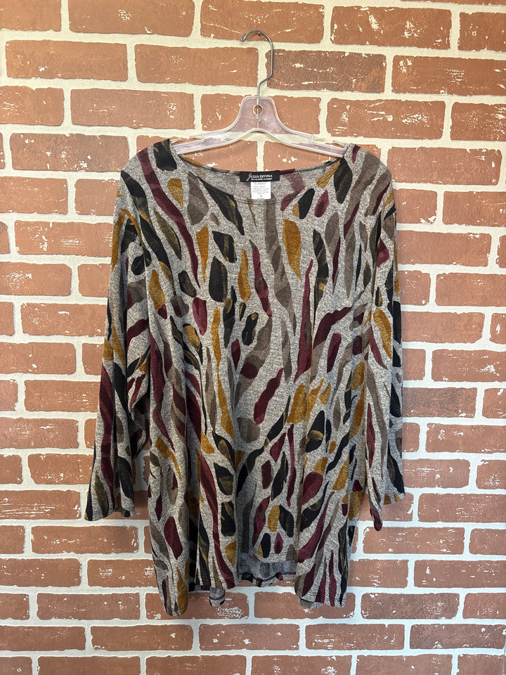 Patterned Round Neck Top