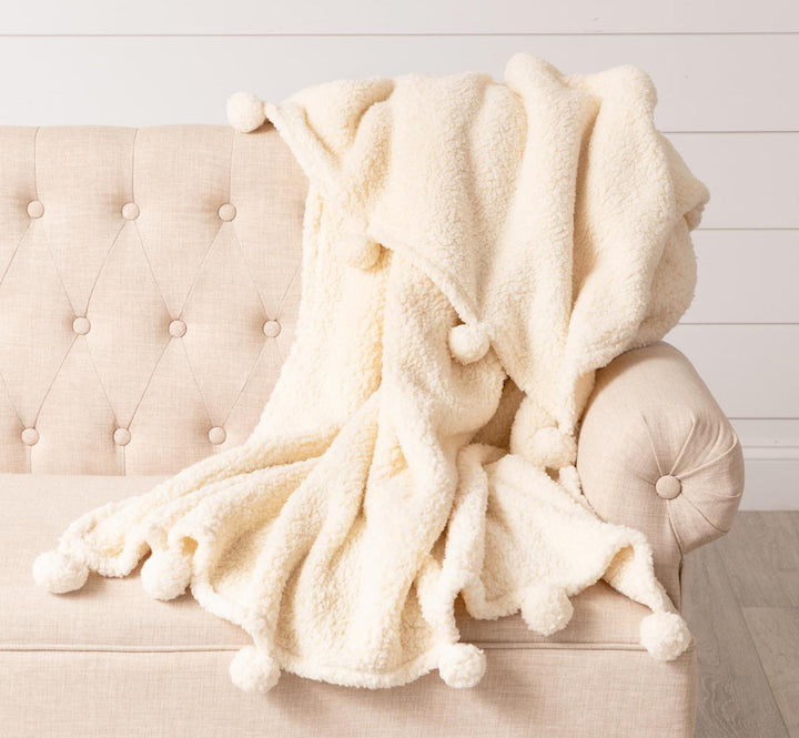 Dreamy Sherpa Throw W/ Pompoms