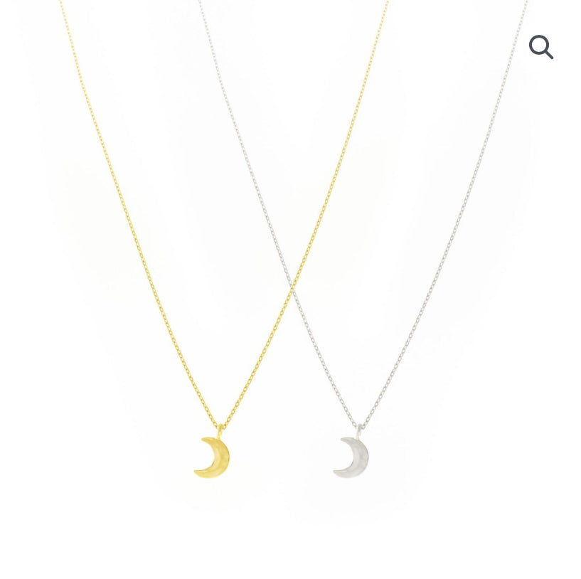 Chain W/Moon Pendant