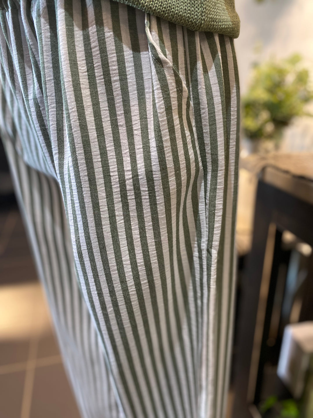 Striped Relaxed Drawstring Pant