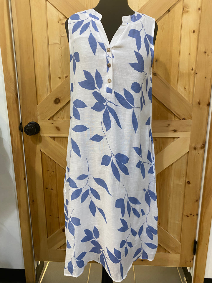 Sleeveless Leaf Patterned Dress