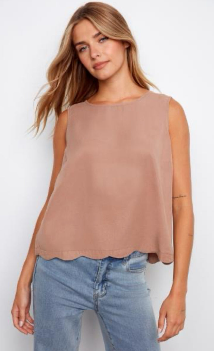Scallop Hem Sleeveless Top W/Decorative Buttons