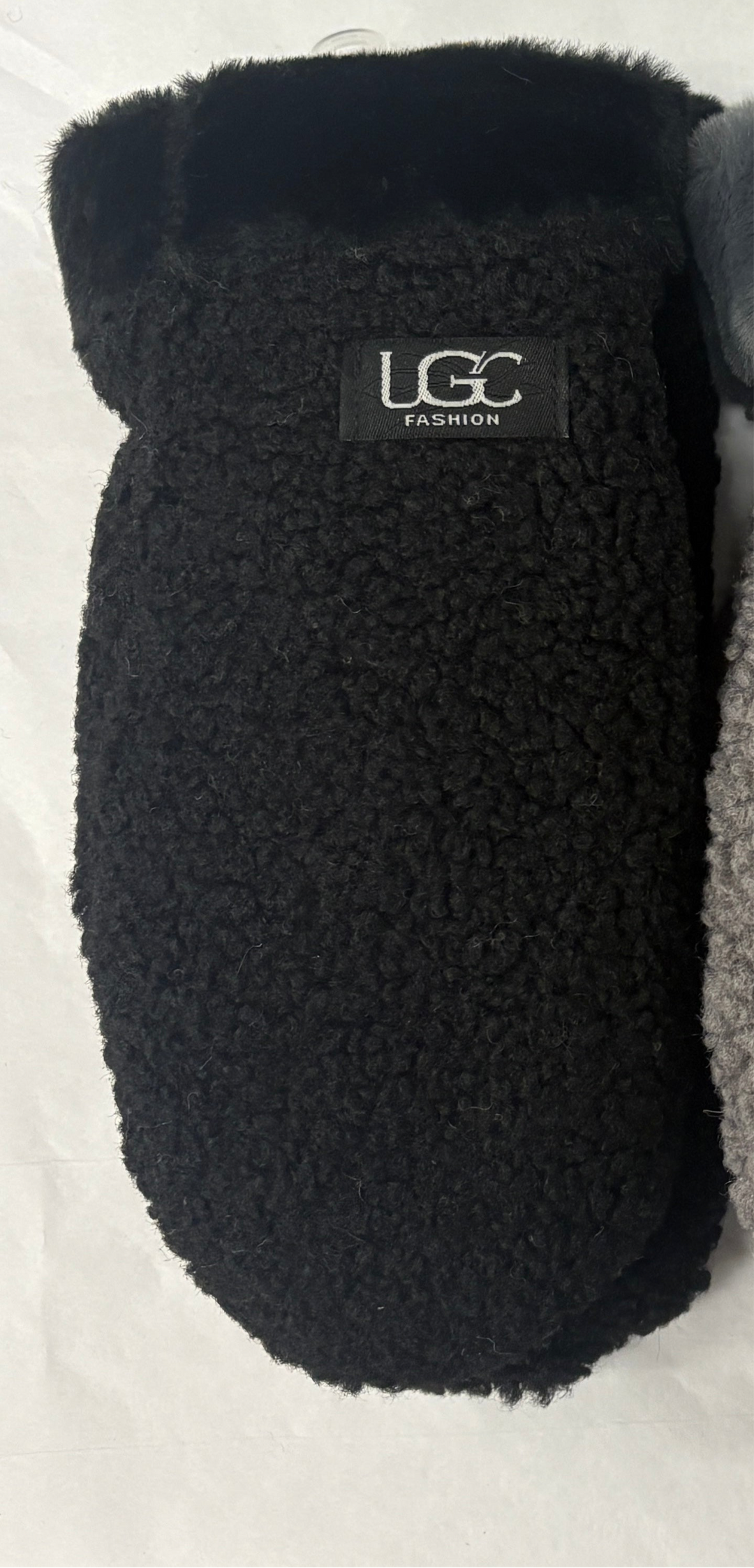 Sherpa Mitten