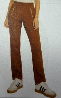 Straight Pull on Pant W/Zipper Pocket