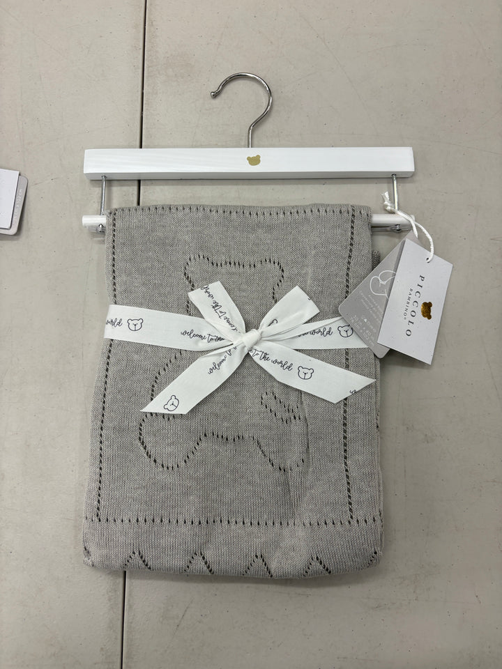Sweater Knit 30x40” Bear Blanket