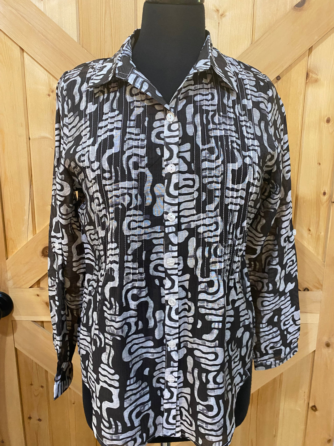 Collared 3/4 Sleeve Abstract Blouse