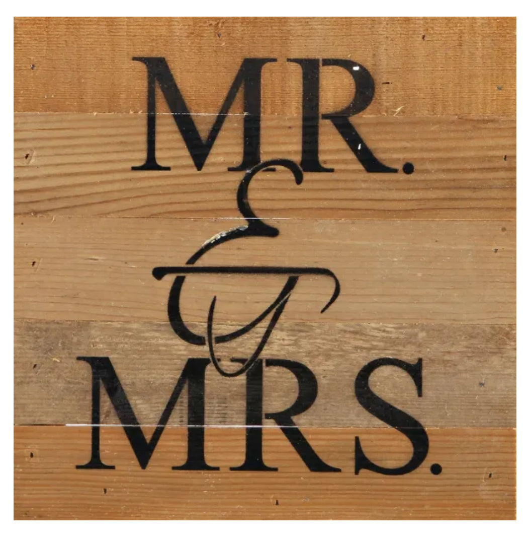 10x10” Mr & Mrs Wood Sign