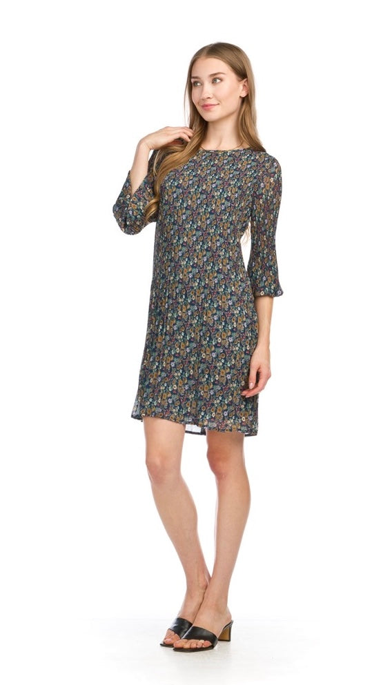 Ditsy Floral 3/4 Sleeve Pleated Dress