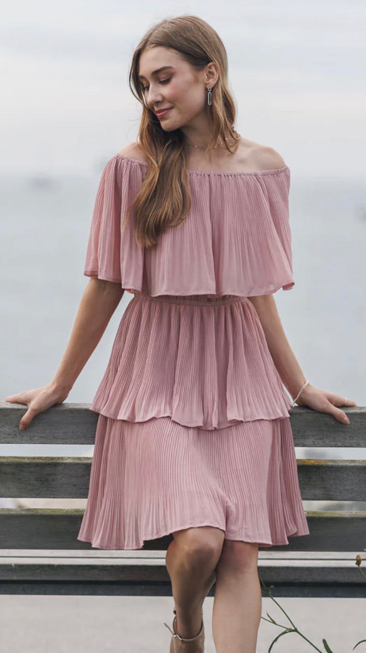 Pleated Off The Shoulder Layer Dress