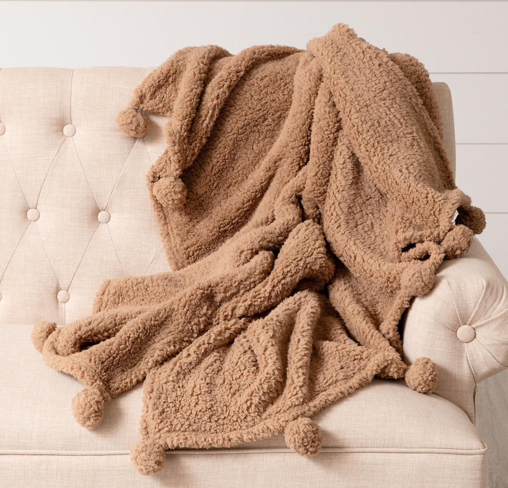 Dreamy Sherpa Throw W/ Pompoms