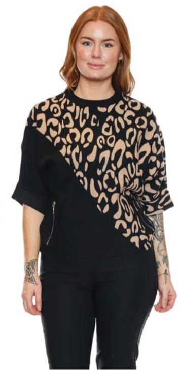 Half Sleeve Animal Print Sweater W/Zip Detail