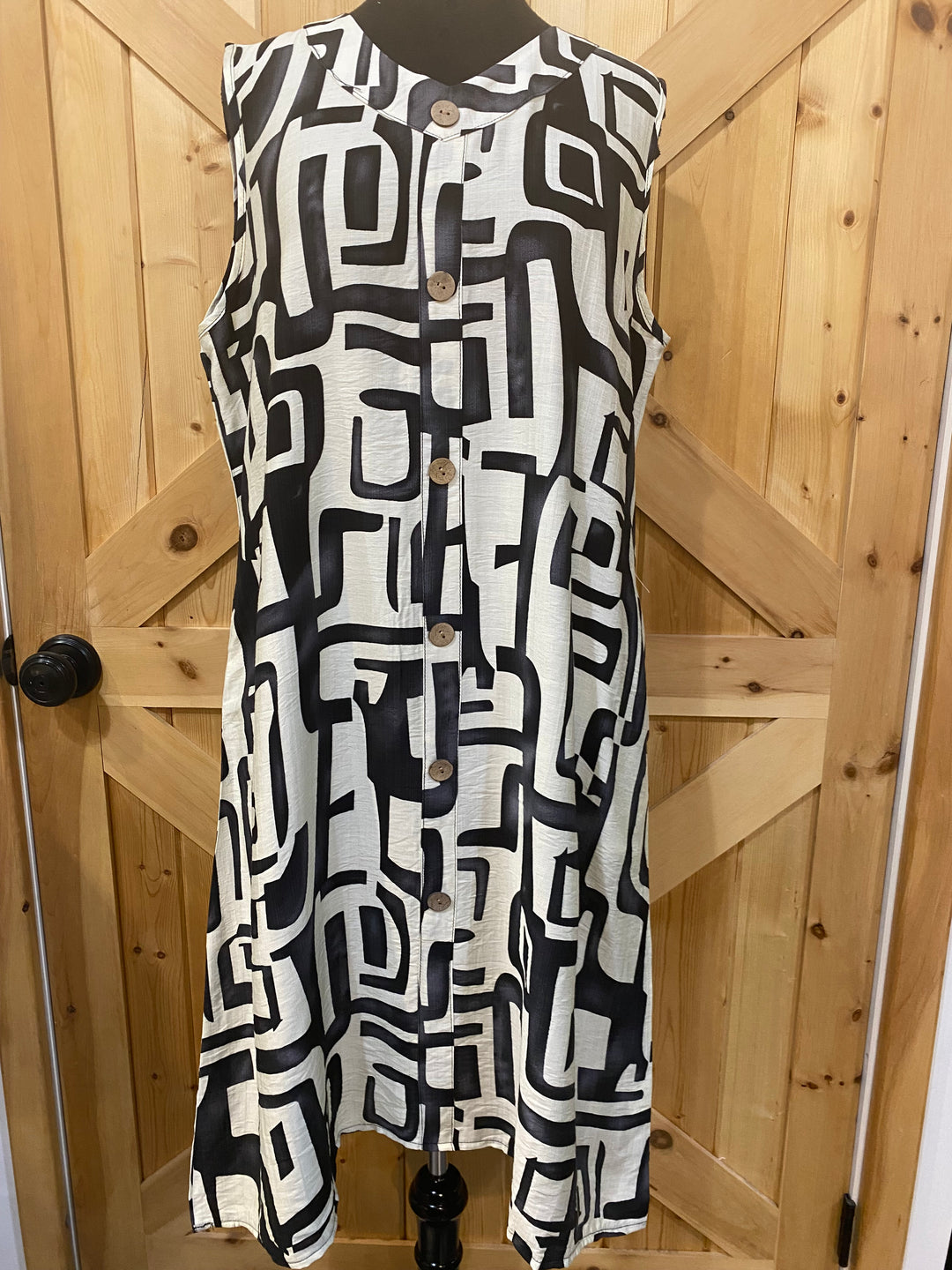 Flowy Sleeveless Button Front Dress