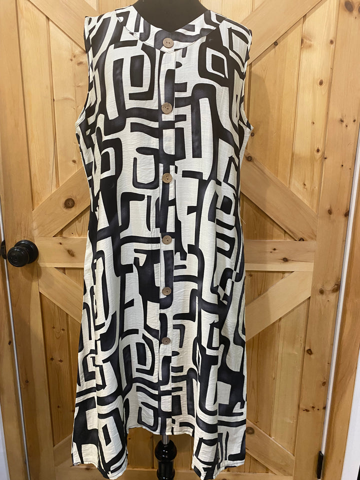 Flowy Sleeveless Button Front Dress