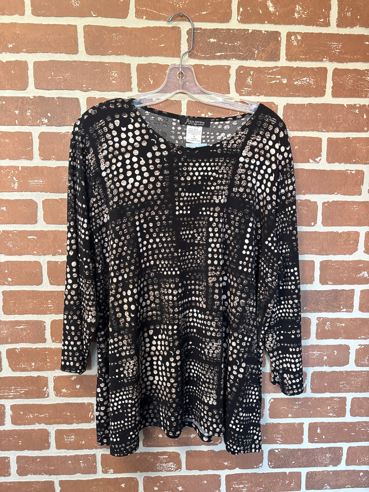 Patterned Round Neck Top