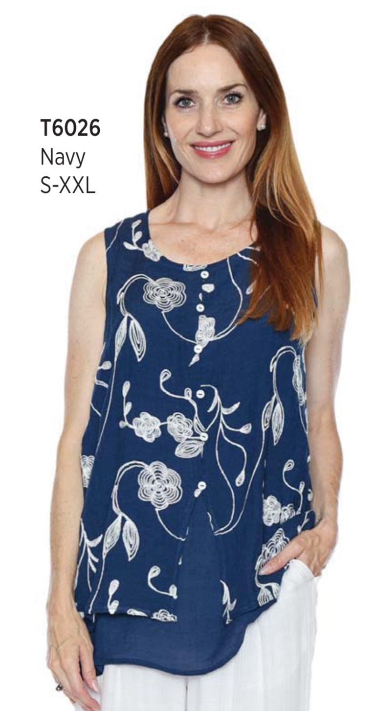 Sleeveless Patterned Blouse