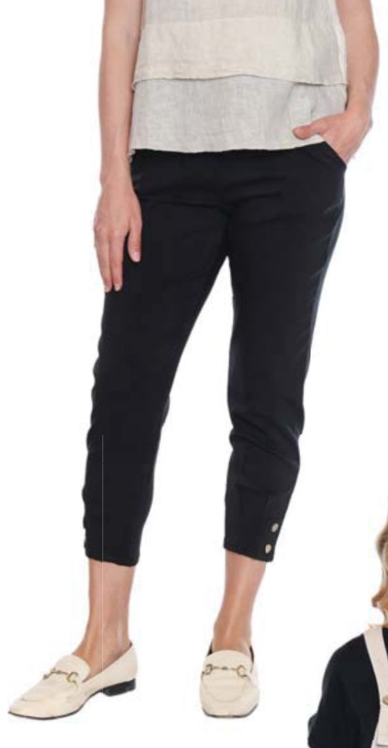 Stretch Elastic Cropped Pant W/Button Detail