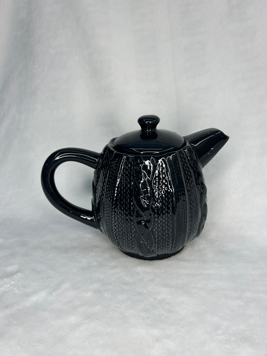 Ceramic Navy Cable Knit Teapot