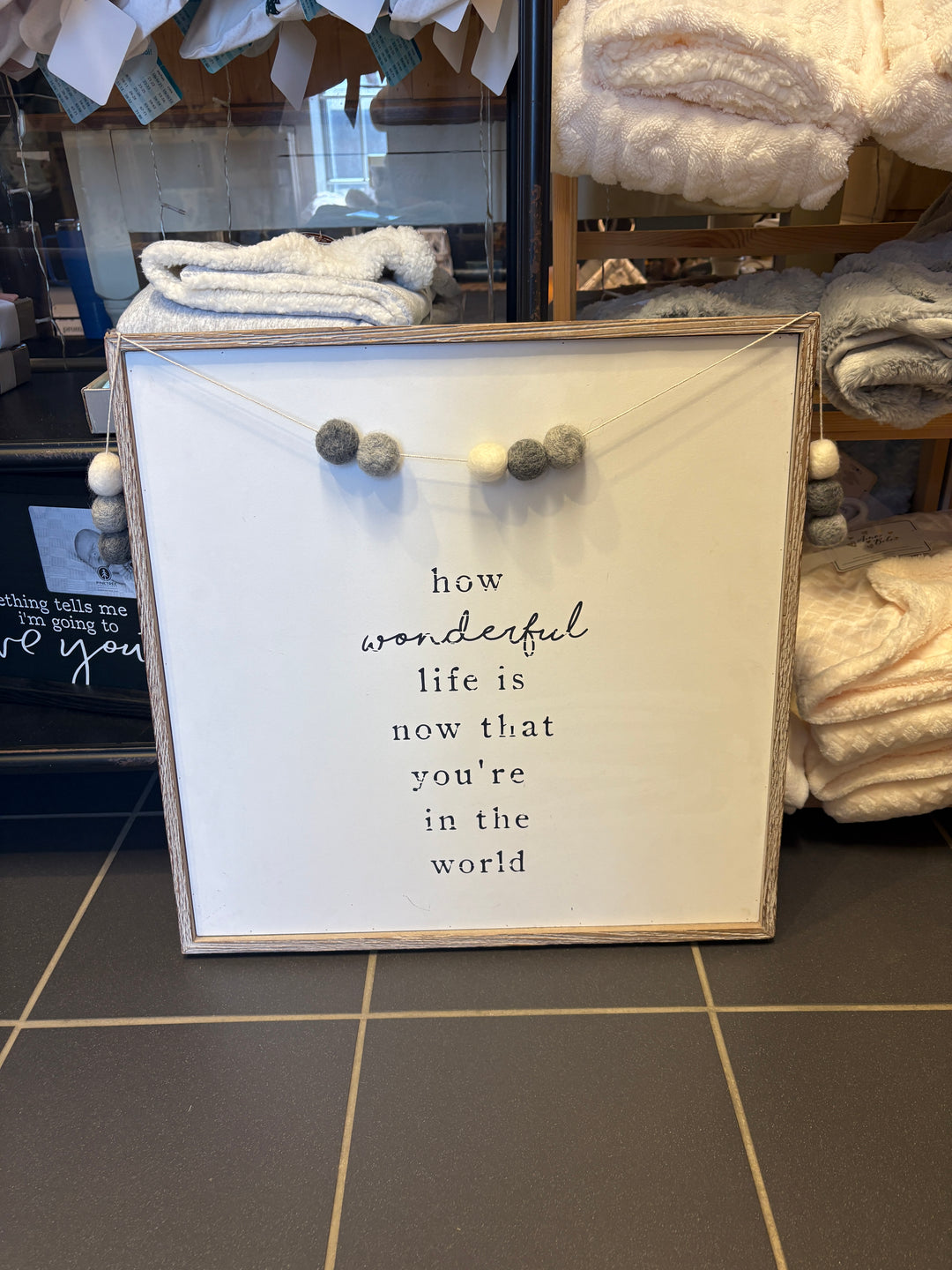 How Wonderful Pom Sign