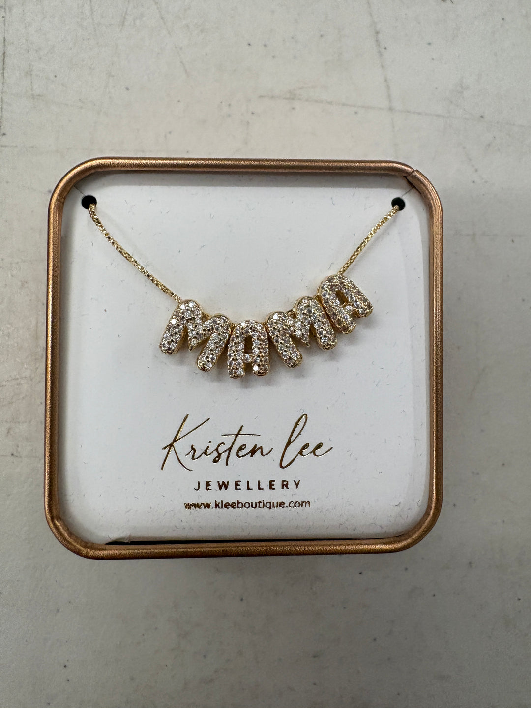 Mama Necklace