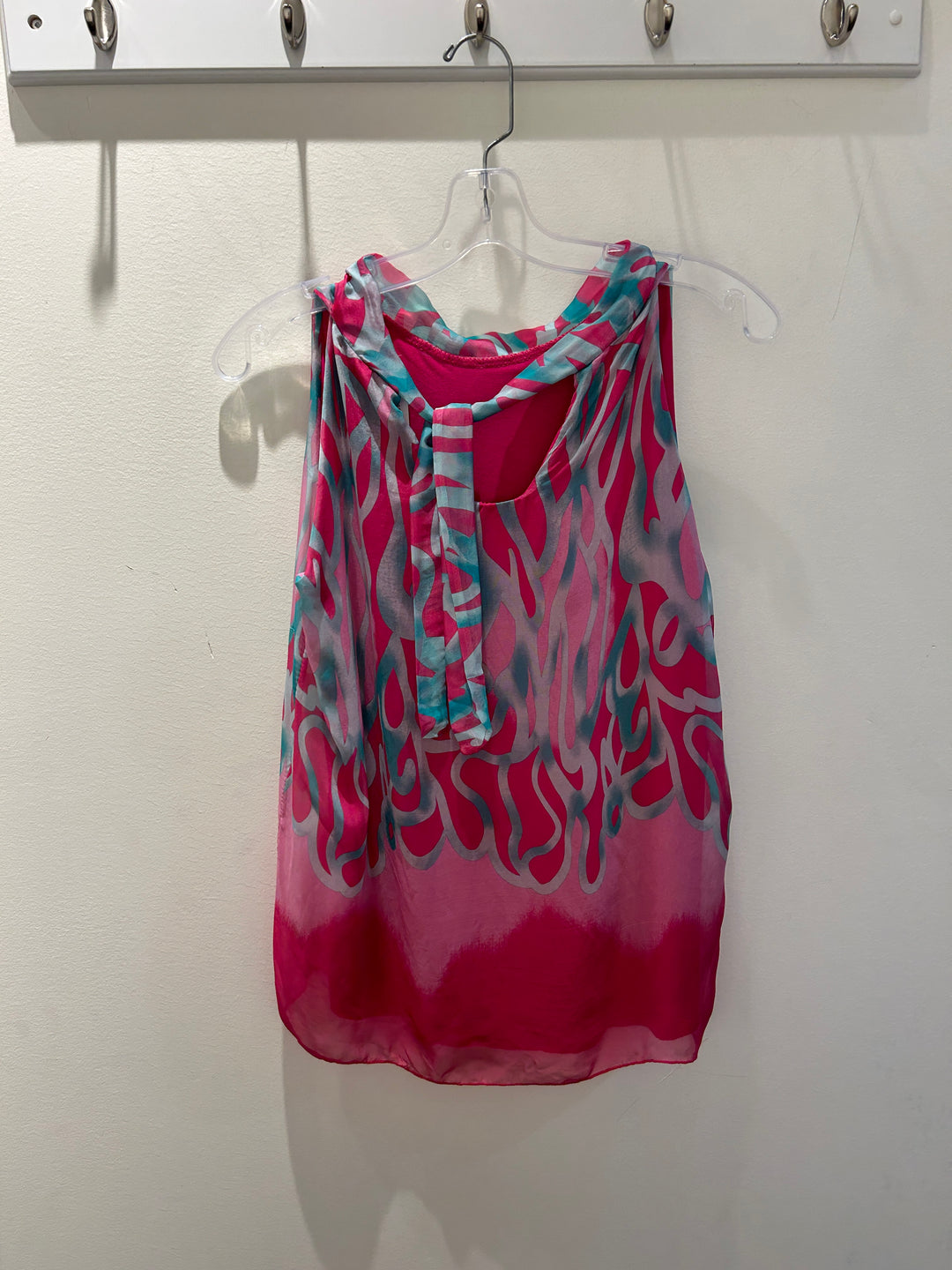 Abstract Neck Tie Tank Top